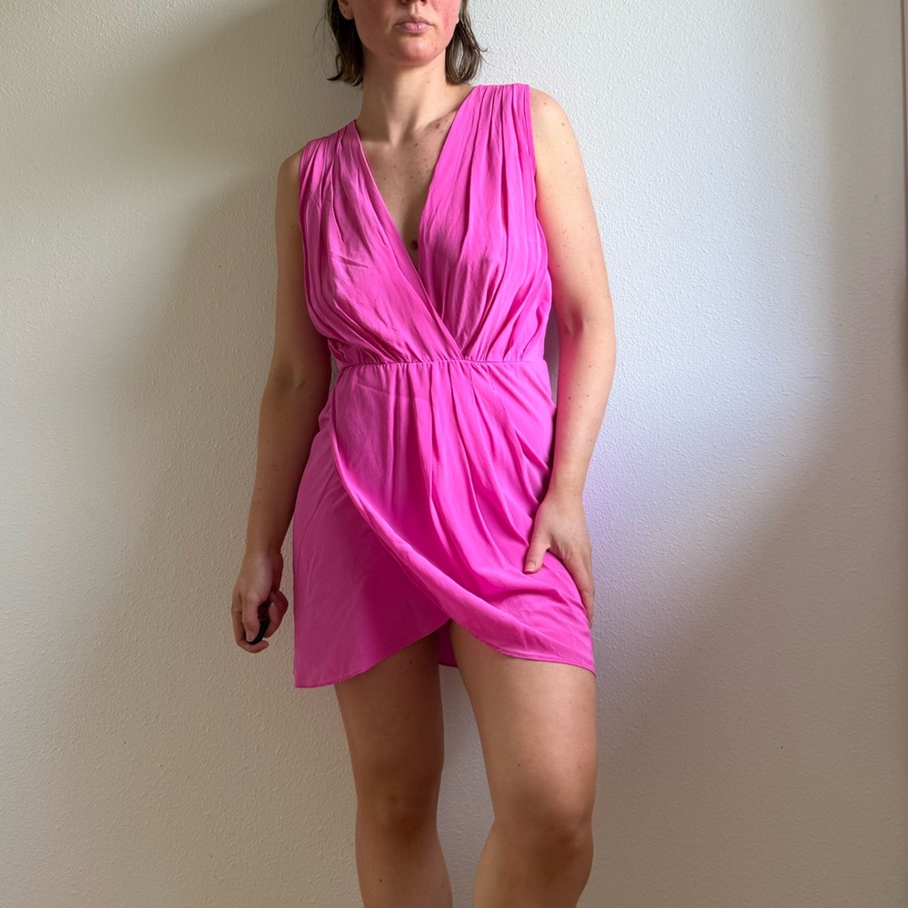 A New York 100% Silk Vibrant Hot Pink Draped Dress size small
